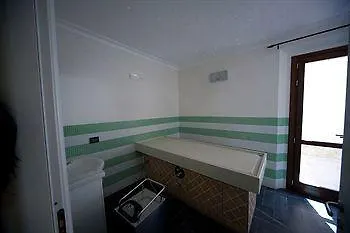 Фермерский дом Masseria Rocca Di Gonato Кастельбуоно